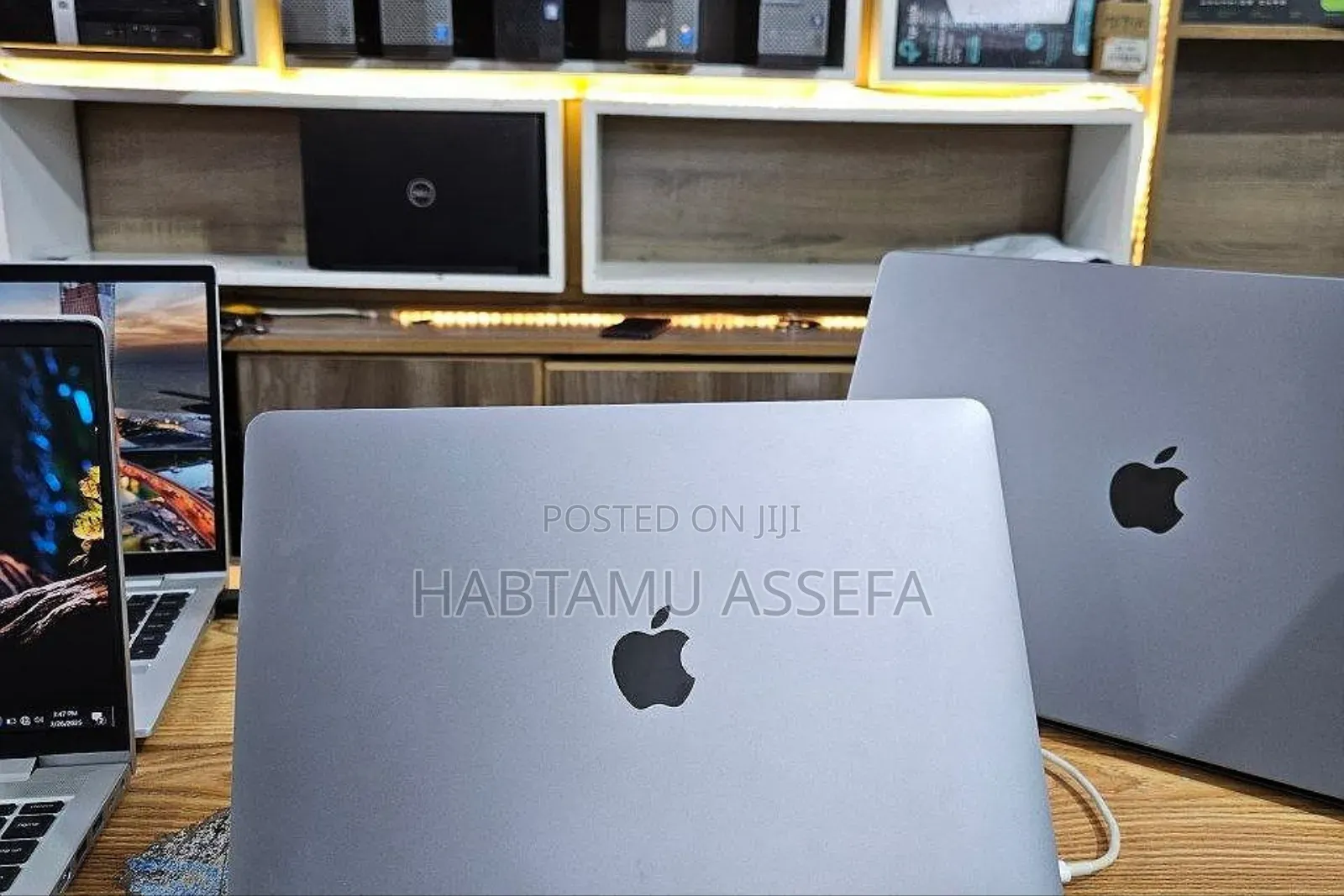 New Laptop Apple MacBook 2020 16GB Intel Core I5 SSD 512GB