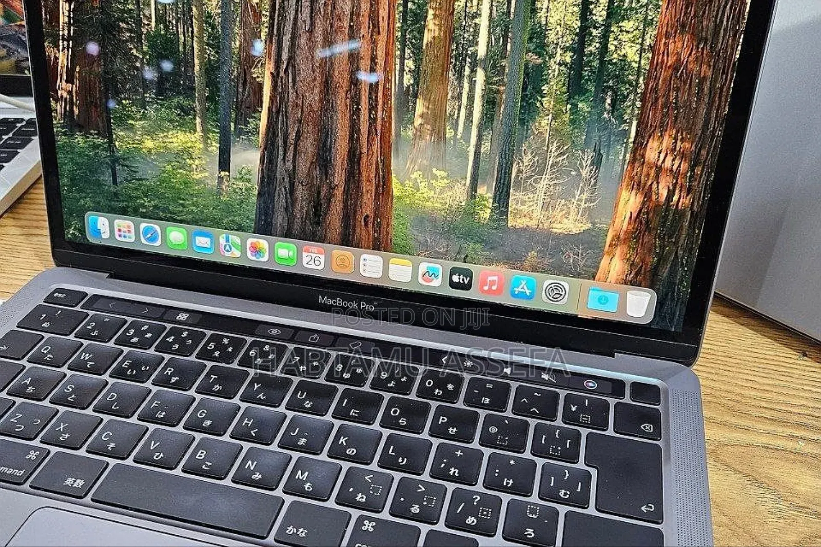 New Laptop Apple MacBook 2020 16GB Intel Core I5 SSD 512GB