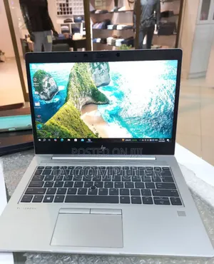 New Laptop HP EliteBook 830 G5 8GB Intel Core I5 SSD 512GB
