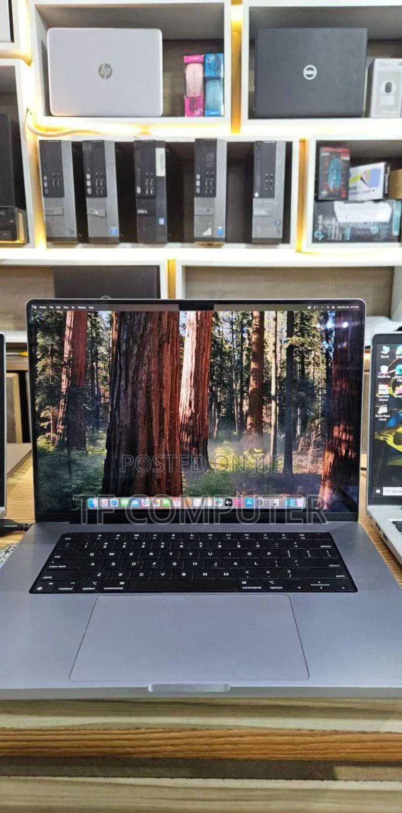 New Laptop Apple MacBook Pro 2021 M1 16GB Apple M1 Pro SSD 1T