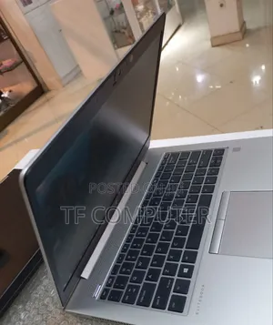 New Laptop HP EliteBook 830 G8 8GB Intel Core I5 SSD 512GB