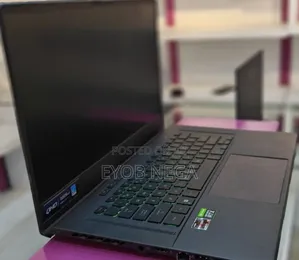 New Laptop Asus ROG Zephyrus G15 16GB AMD Ryzen 9 SSD 1T