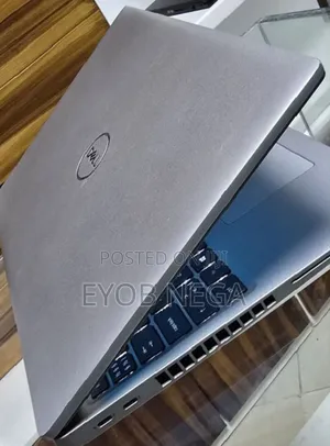 Photo - New Laptop Dell Precision 15 3520 32GB Intel Core I7 SSD 512GB