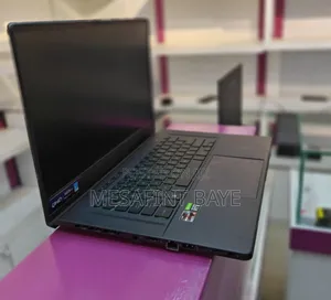 Photo - New Laptop Asus ROG Zephyrus G15 16GB AMD Ryzen 9 SSD 1T