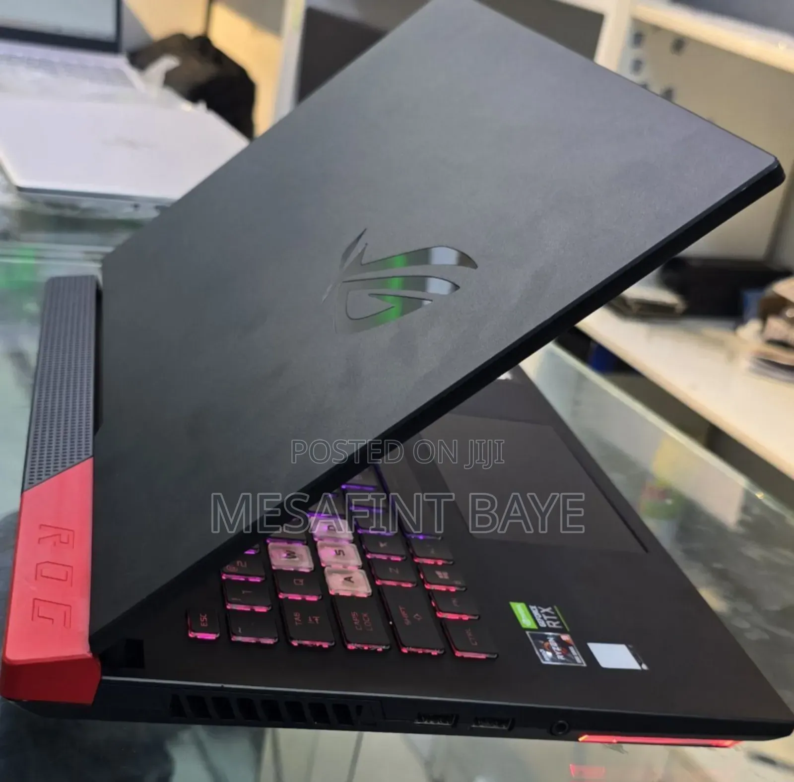 New Laptop Asus ROG Strix G15 32GB AMD Ryzen 9 SSD 512GB