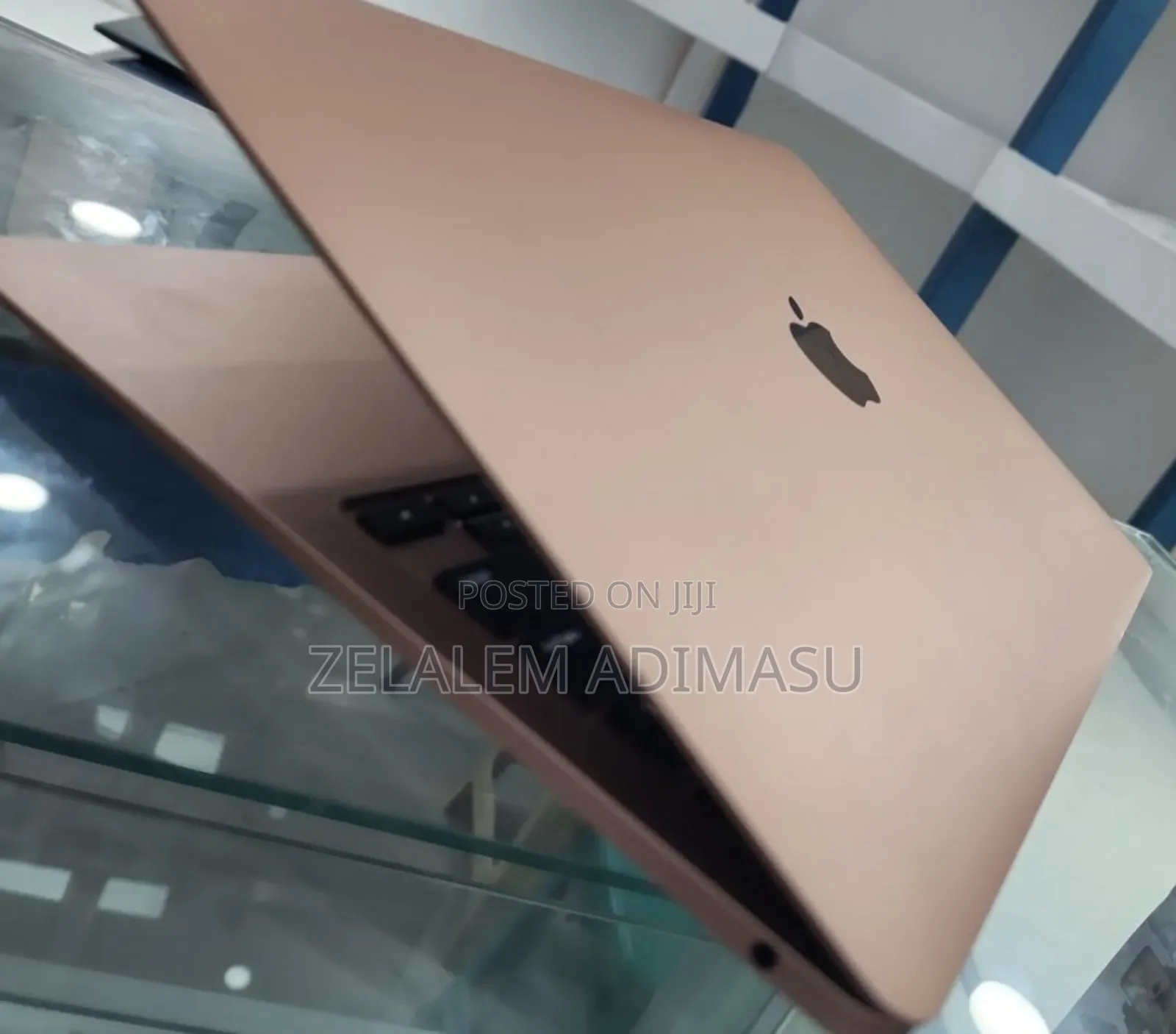 New Laptop Apple MacBook Air 2020 8GB Intel Core I3 SSD 256GB