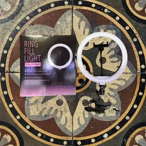 Photo - 10 Inch Ringlight for Outdoor Shoots