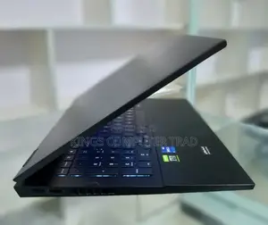 New Laptop HP Omen 16 16GB Intel Core I7 SSD 512GB