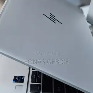 New Laptop HP EliteBook 830 G8 16GB Intel Core i5 SSD 512GB