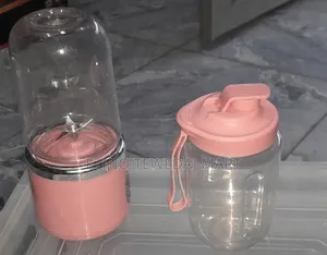 Portable Juicer With Extra Cup