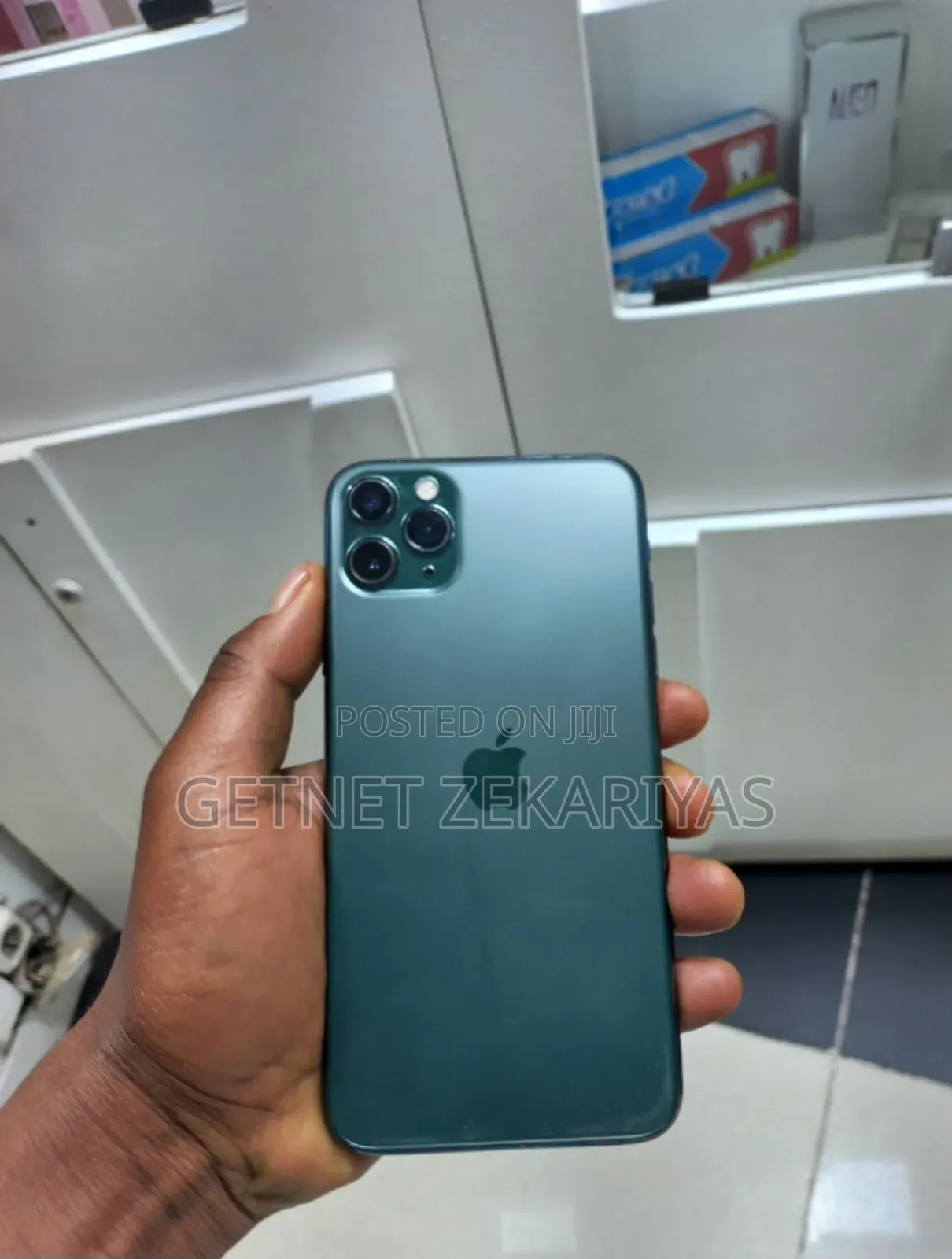 New Apple iPhone 11 Pro Max 256 GB