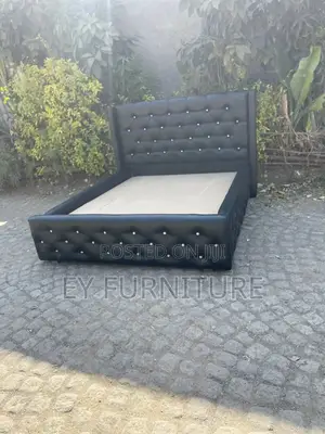 የሚሸጥ የተሰራ 1.50 ሌዘር አልጋ 24.000