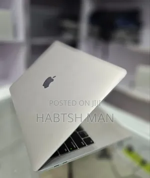 New Laptop Apple MacBook Pro 2020 16GB Intel Core I5 SSD 1T