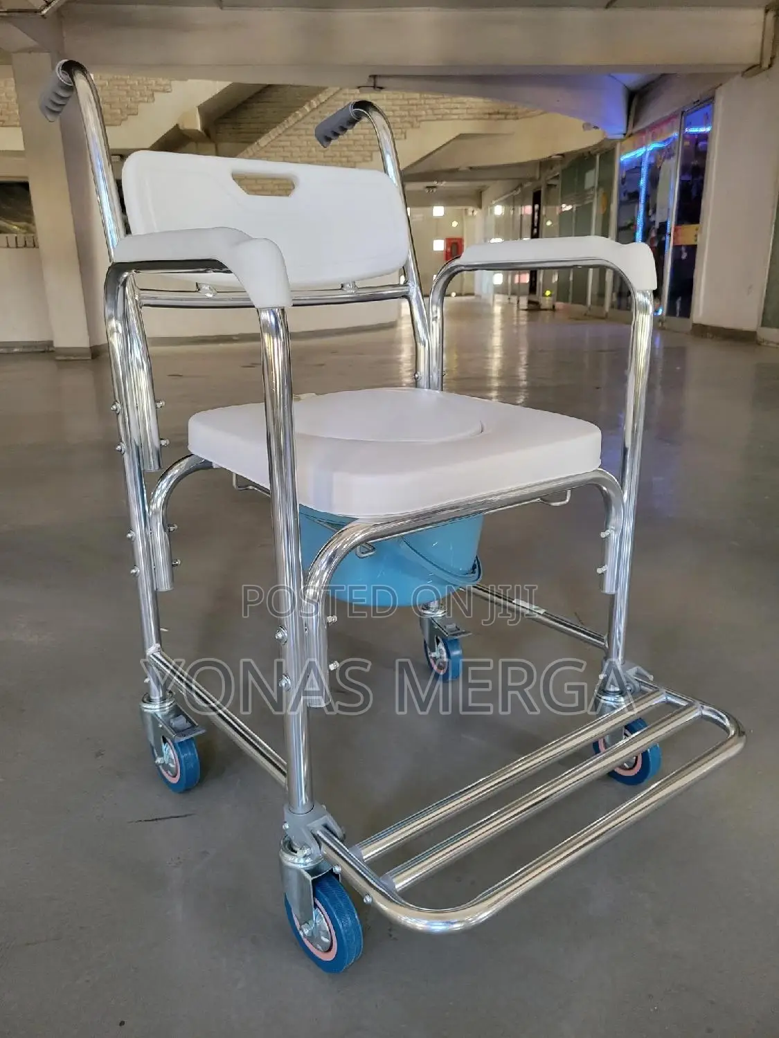 Portable Toilet Designed Chair፷外rolling Shower Chair፶₯የፖፖቼር