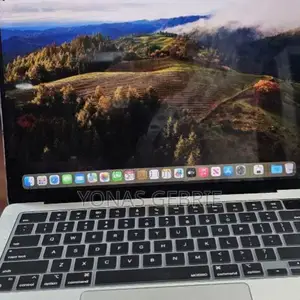 New Apple MacBook Pro 2023 M3 14-Inch 8GB Apple M3 Max SSD 512GB