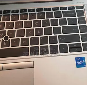 New Laptop HP EliteBook 840 G8 16GB Intel Core I5 SSD 512GB