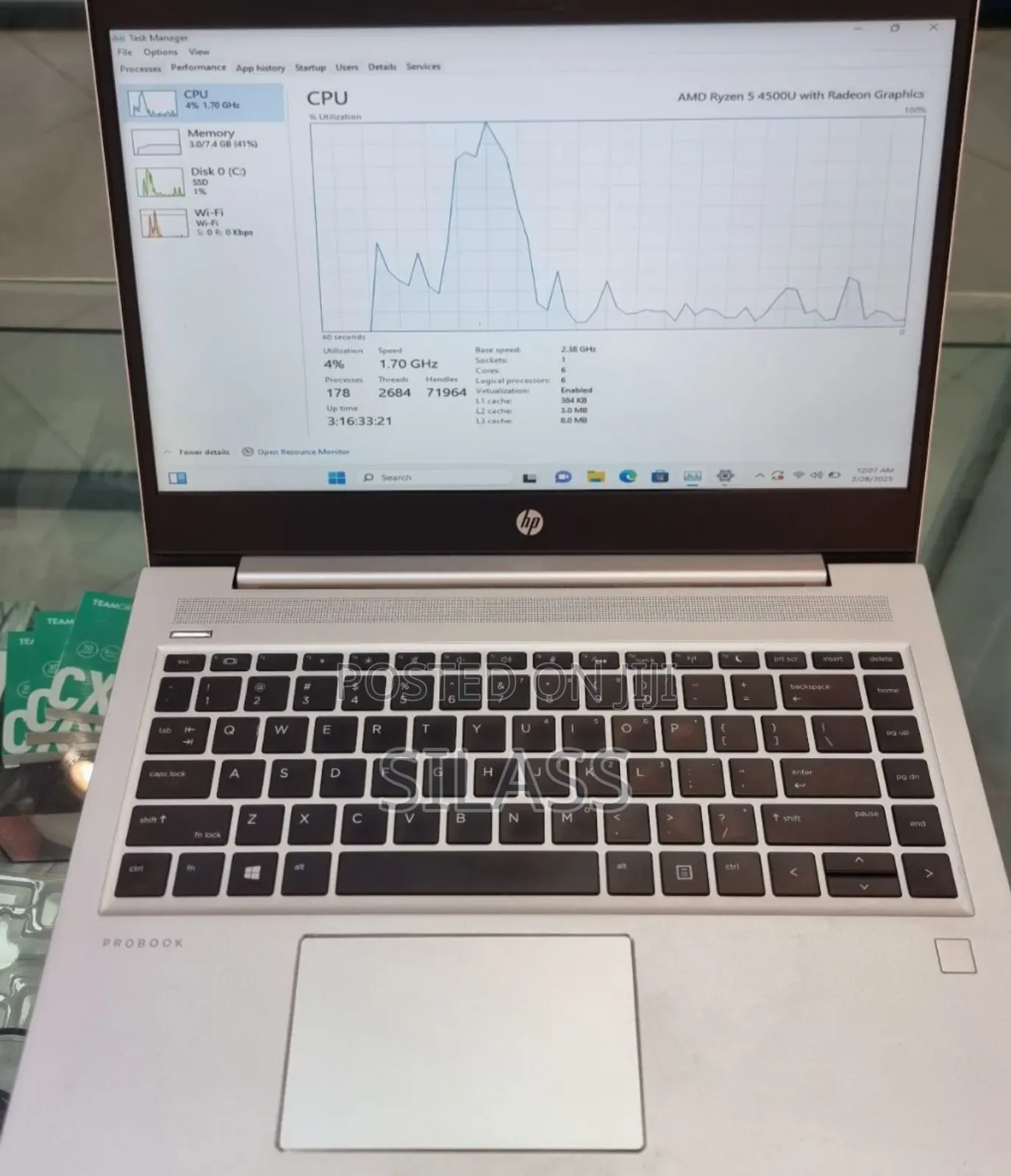 New Laptop HP 8GB AMD Ryzen 5 SSD 512GB