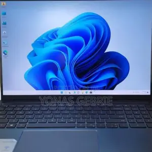 Photo - New Laptop Dell Inspiron 16 Plus 7630 16GB Intel Core I7 SSD 1T