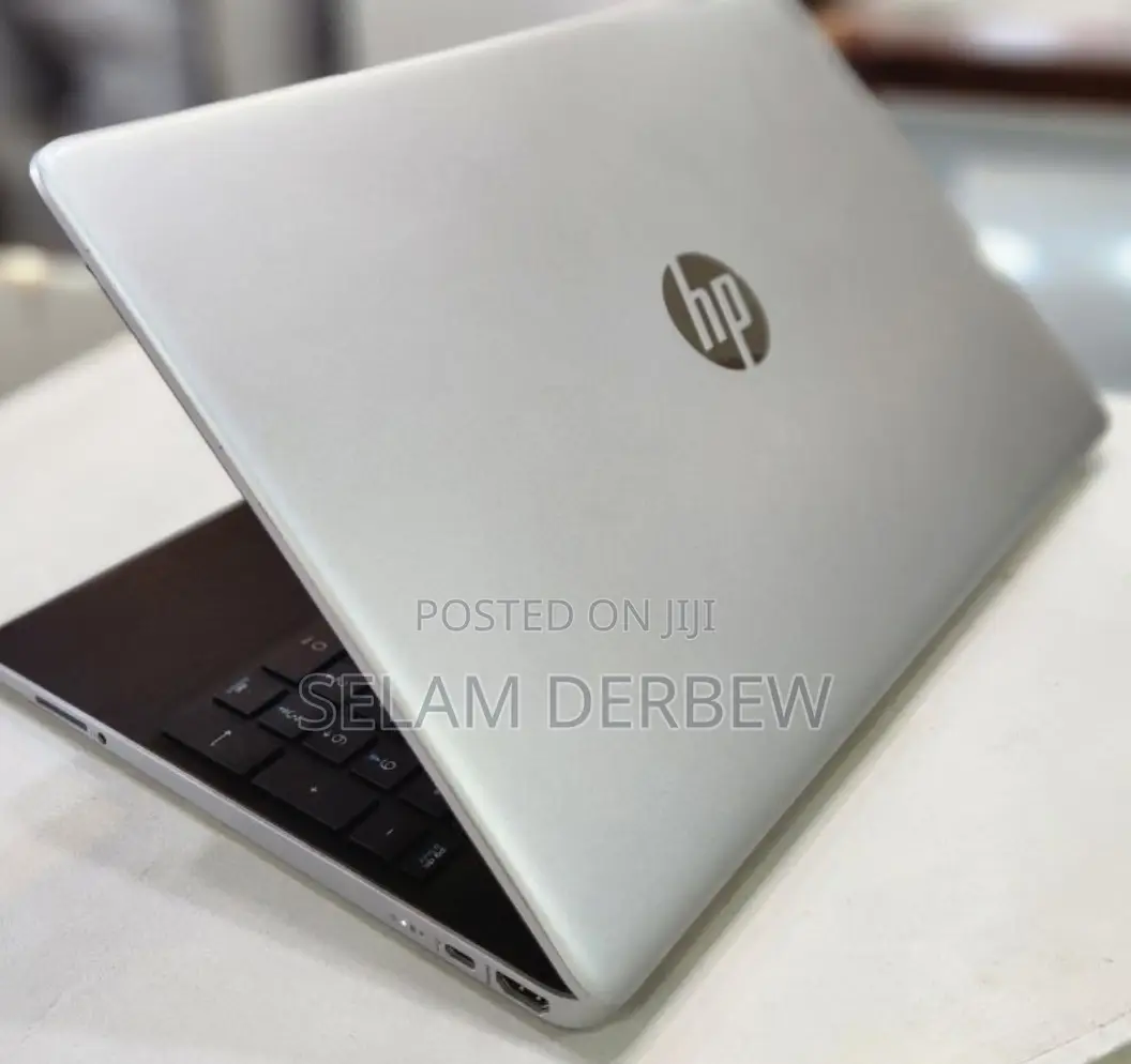 New Laptop HP Stream Notebook 8GB Intel Core I7 SSD 512GB