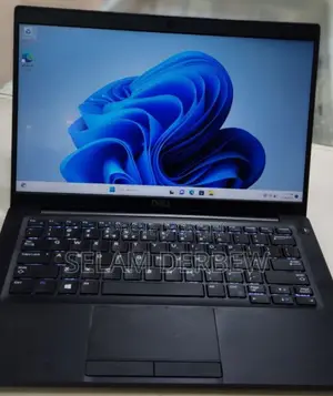 New Laptop Dell Latitude 5310 8GB Intel Core I5 SSD 256GB