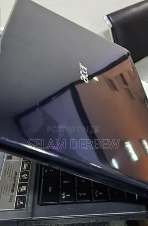 Laptop Acer Aspire 5 2GB Intel Celeron HDD 160GB