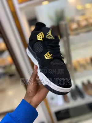 Jordan 4 Black X Golden