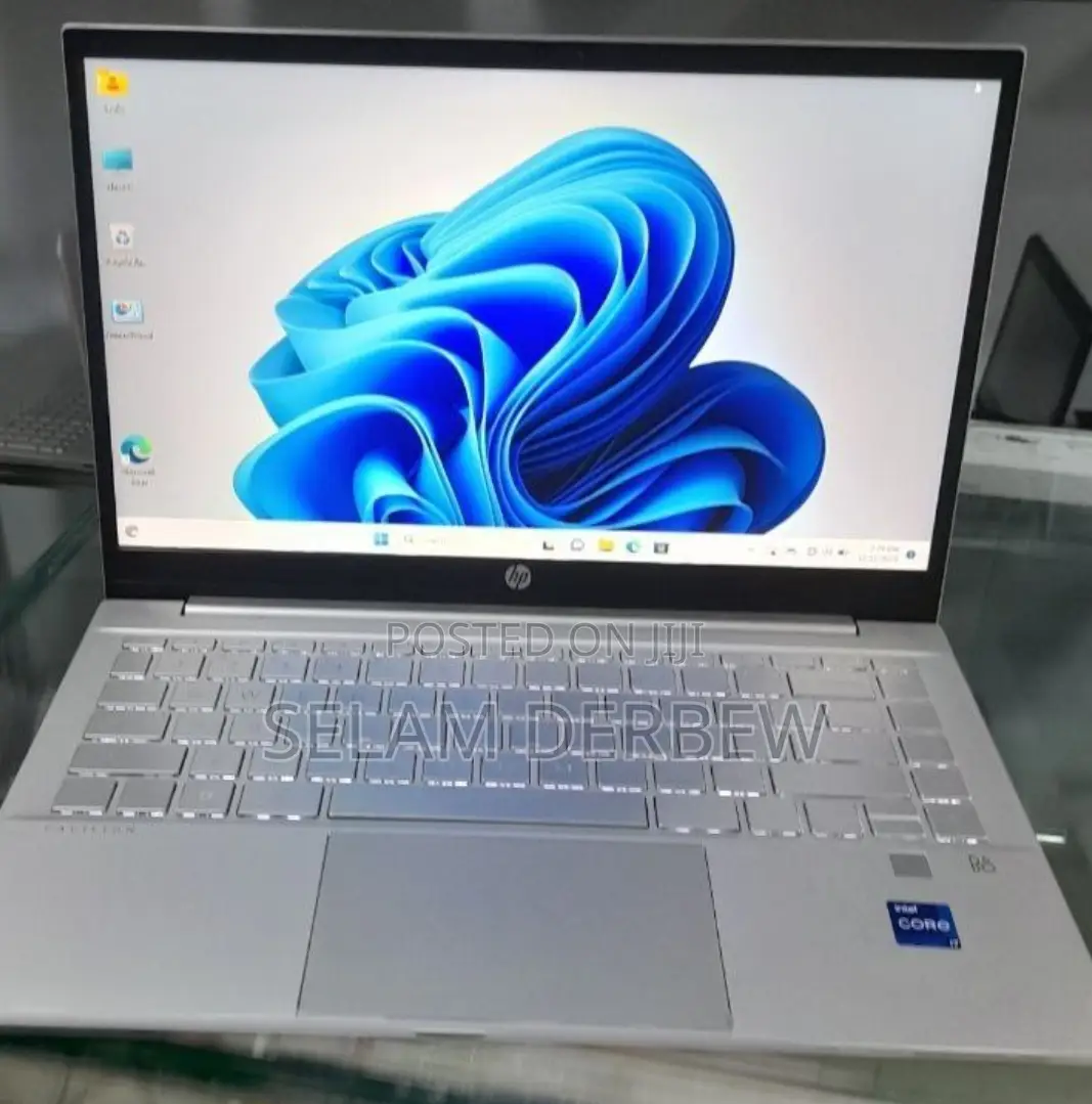 New Laptop HP Pavilion 15 16GB Intel Core I7 SSD 512GB