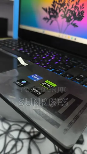 New Laptop HP Omen 17 16GB Intel Core I7 SSD 1T