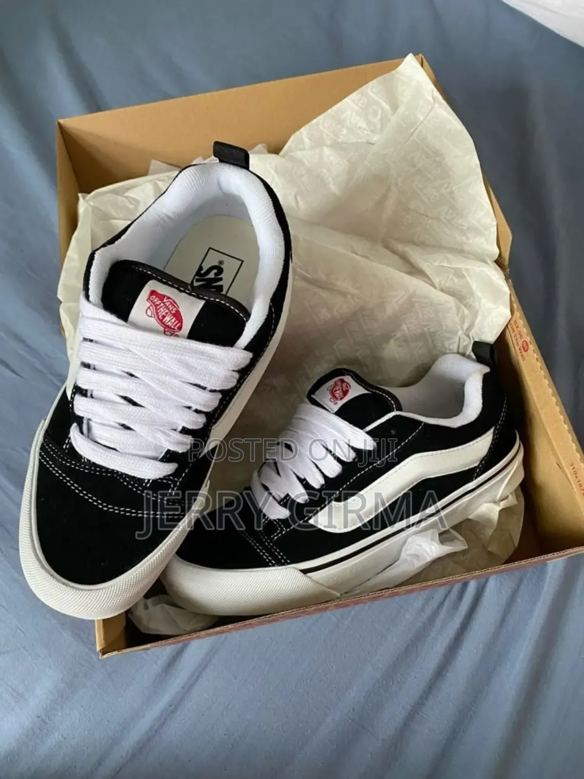 Fashionable Vans Knu Skool