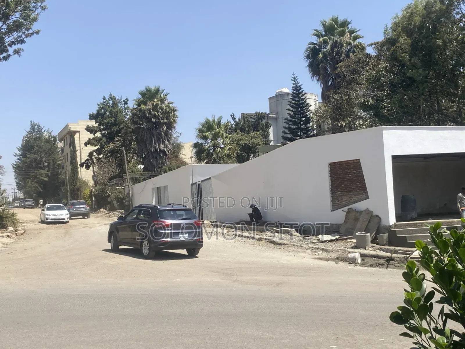 10bdrm House in Bole Ministroch for rent