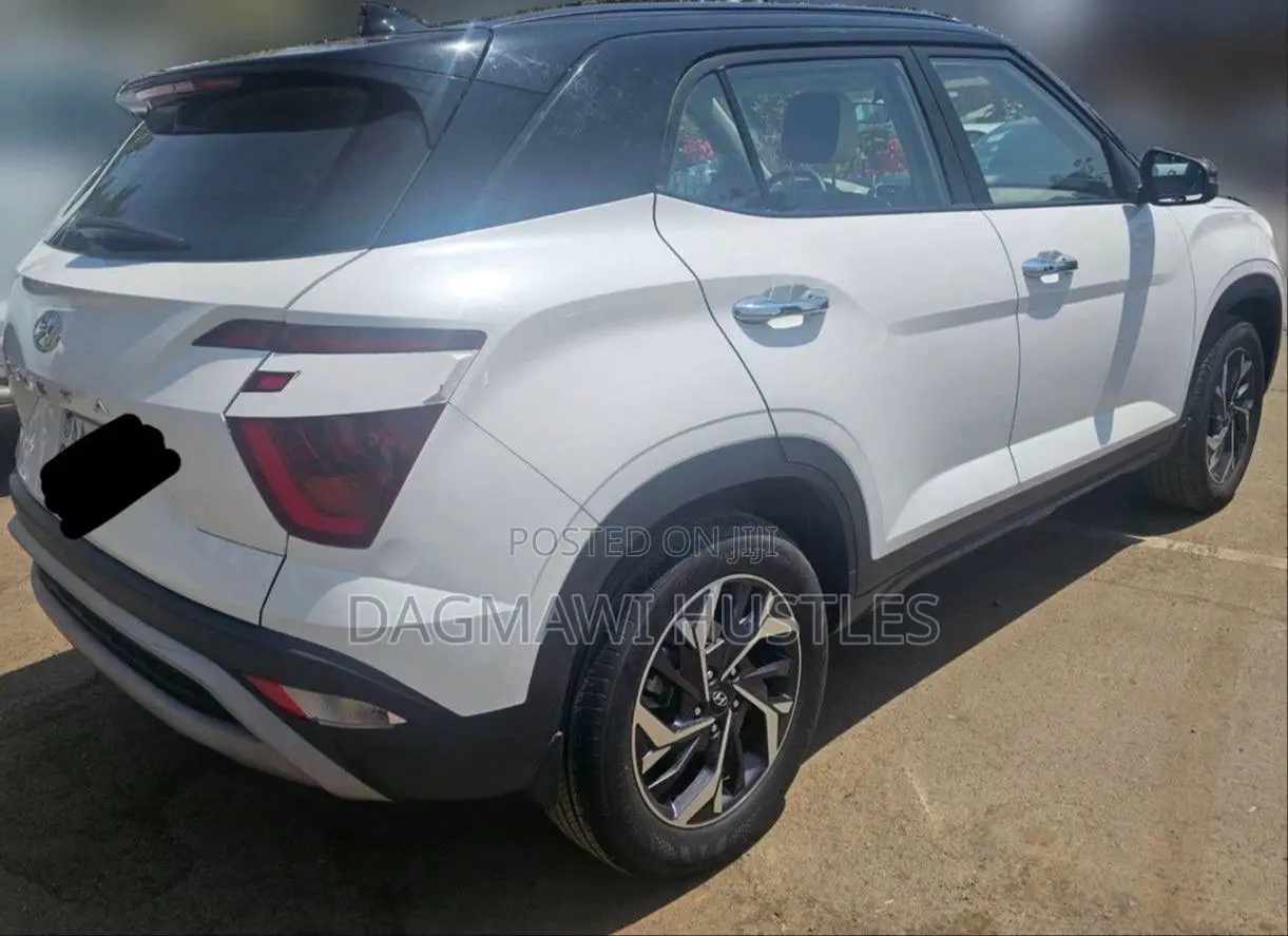 Hyundai Creta 2023 White