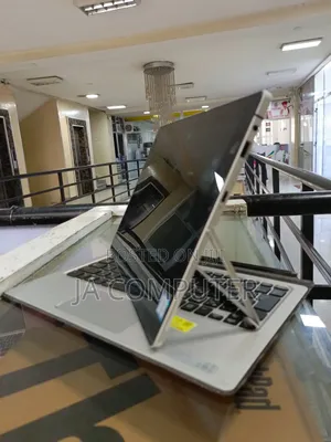 New Laptop HP Elite X2 1013 G4 8GB Intel Core M SSD 256GB