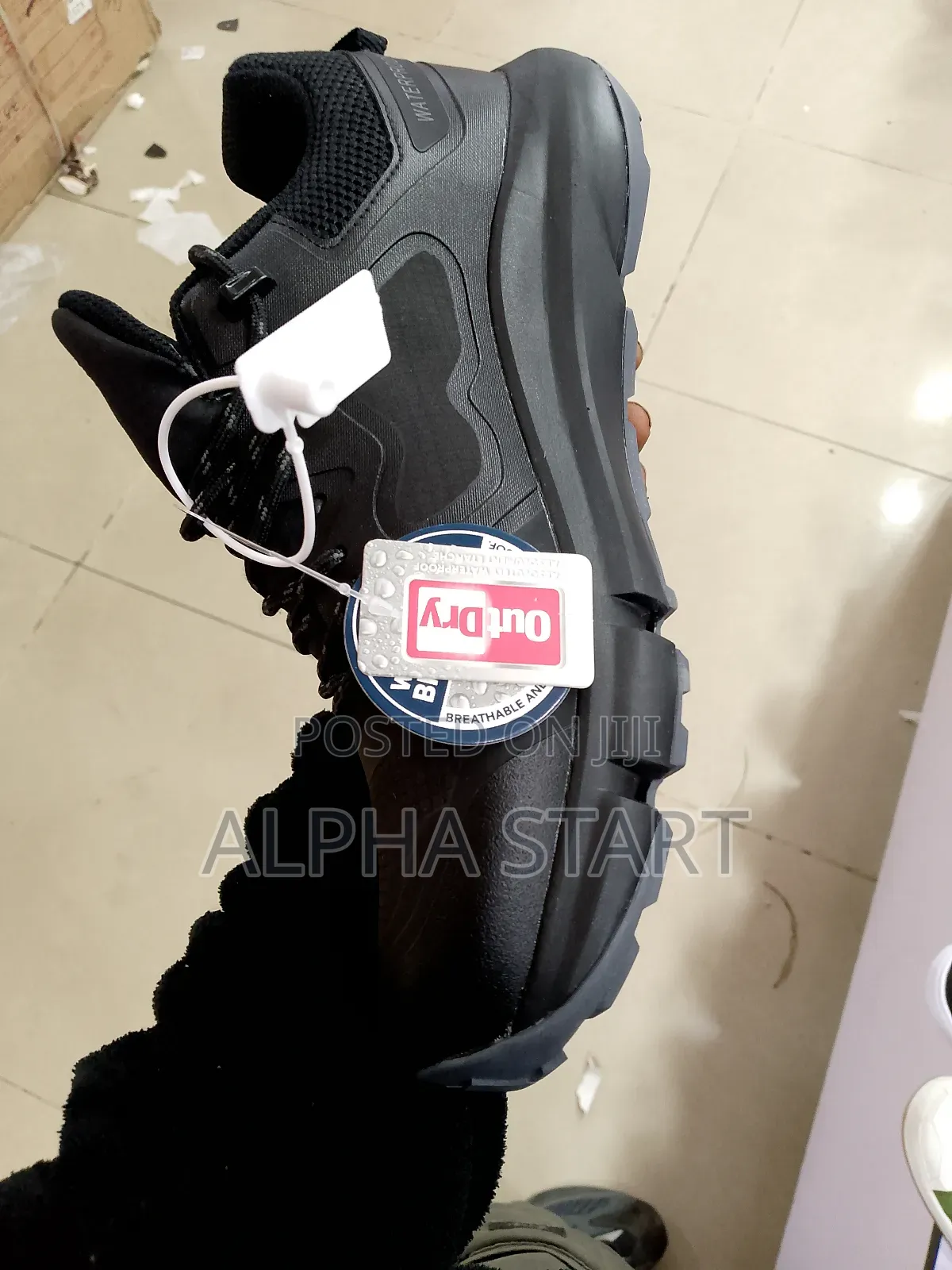 Colombia Sneakers High Quality Shoes for You