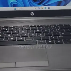 New Laptop HP Stream Notebook 8GB Intel Core I5 SSD 1T