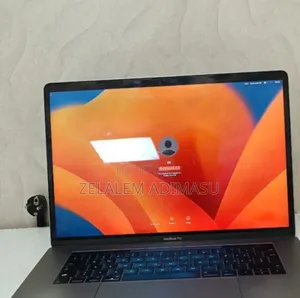 New Laptop Apple MacBook Pro 2017 16GB Intel Core I7 SSD 512GB