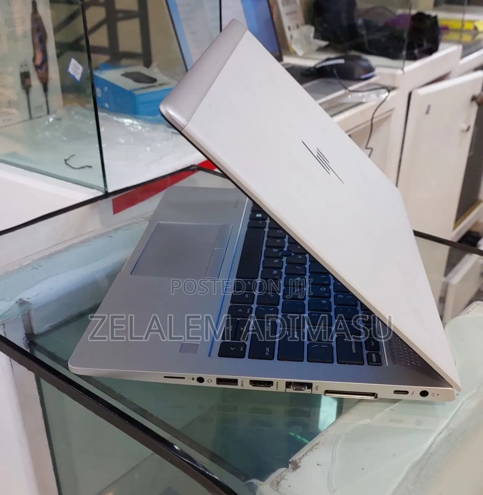 New Laptop HP EliteBook 830 G5 8GB Intel Core I5 SSD 512GB