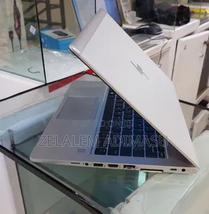 New Laptop HP EliteBook 830 G5 8GB Intel Core I5 SSD 512GB