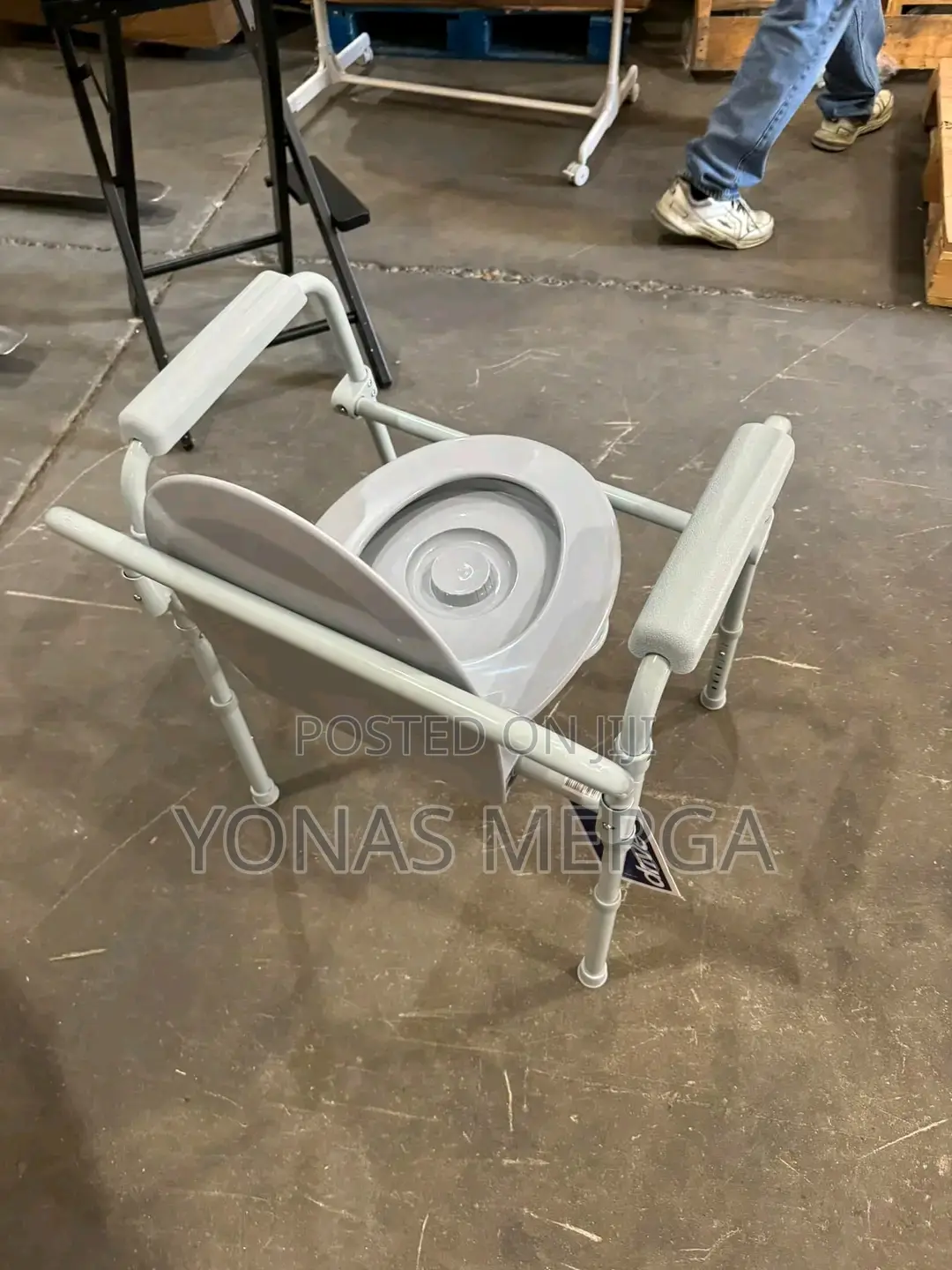 Toilet Up to 150kg Chair፩个toilet Chair1+1commode Chair9`9ፖፖ