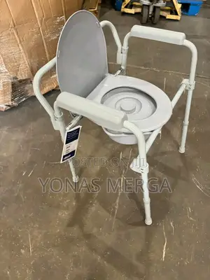Photo - Toilet Up to 150kg Chair፩个toilet Chair1+1commode Chair9`9ፖፖ