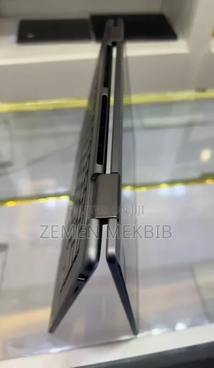 New Laptop Lenovo 16GB AMD Ryzen 7 SSD 1T