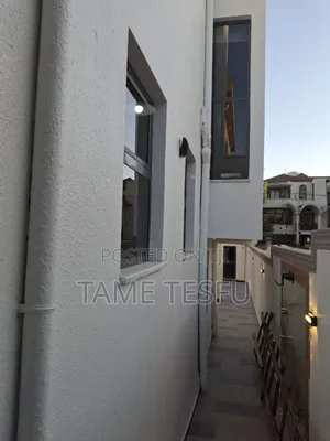 Furnished 6bdrm House in Hayat Compound, Bole for sale