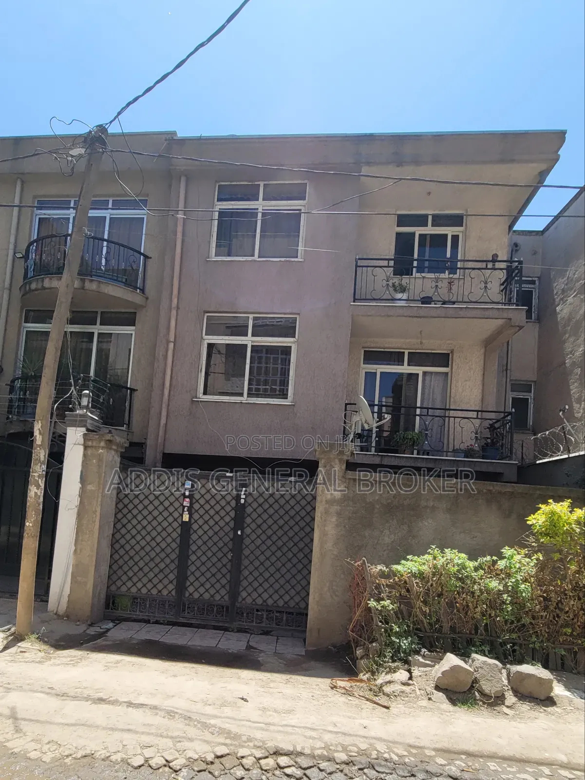 5bdrm House in Haile Garment, Nifas Silk-Lafto for sale