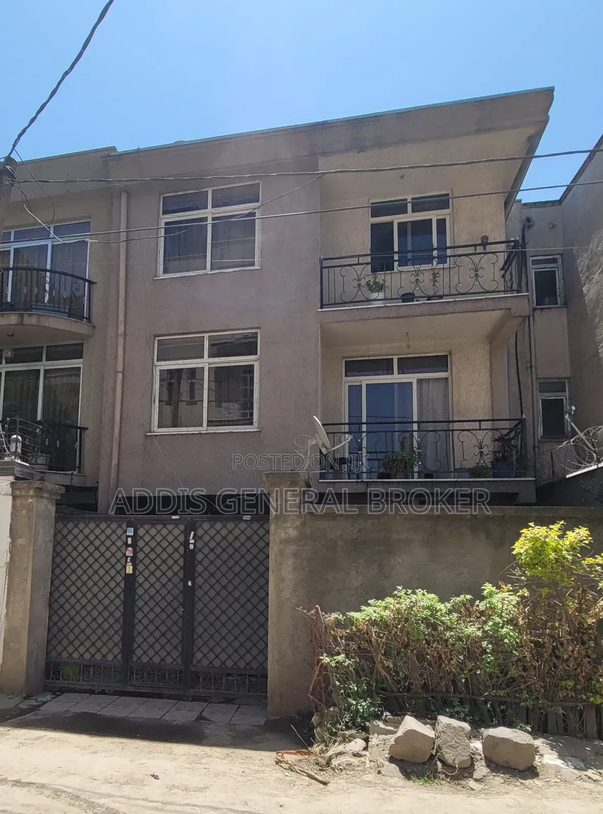 5bdrm House in Haile Garment, Nifas Silk-Lafto for sale