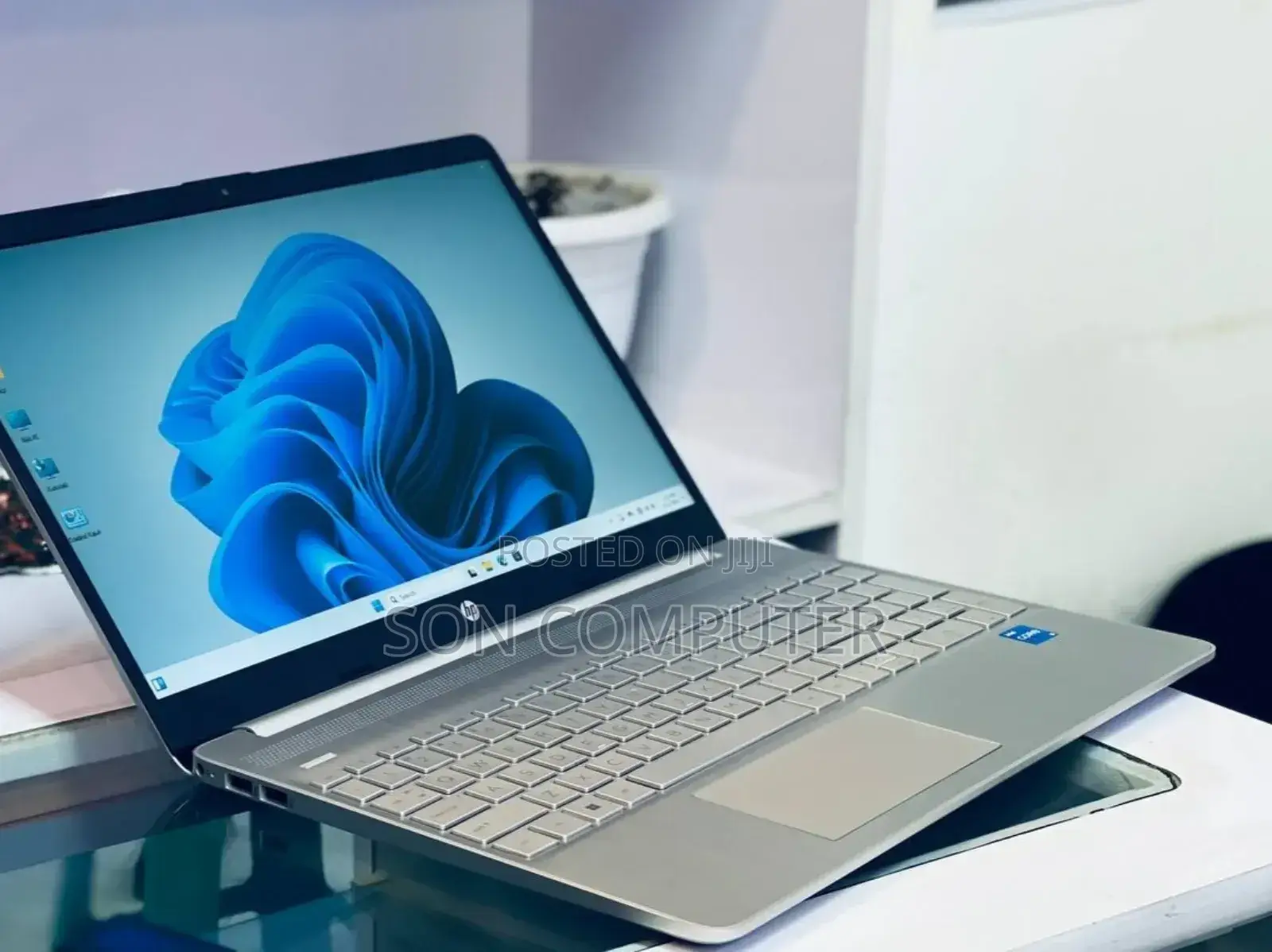 New Laptop HP Stream Notebook 16GB Intel Core I5 SSD 512GB