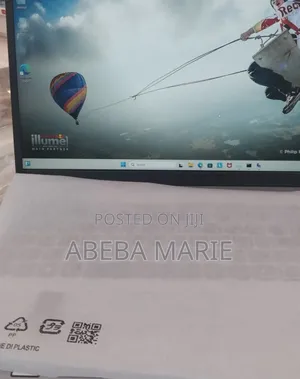 Photo - New Laptop Lenovo IdeaPad 1 8GB AMD Ryzen 7 SSD 512GB