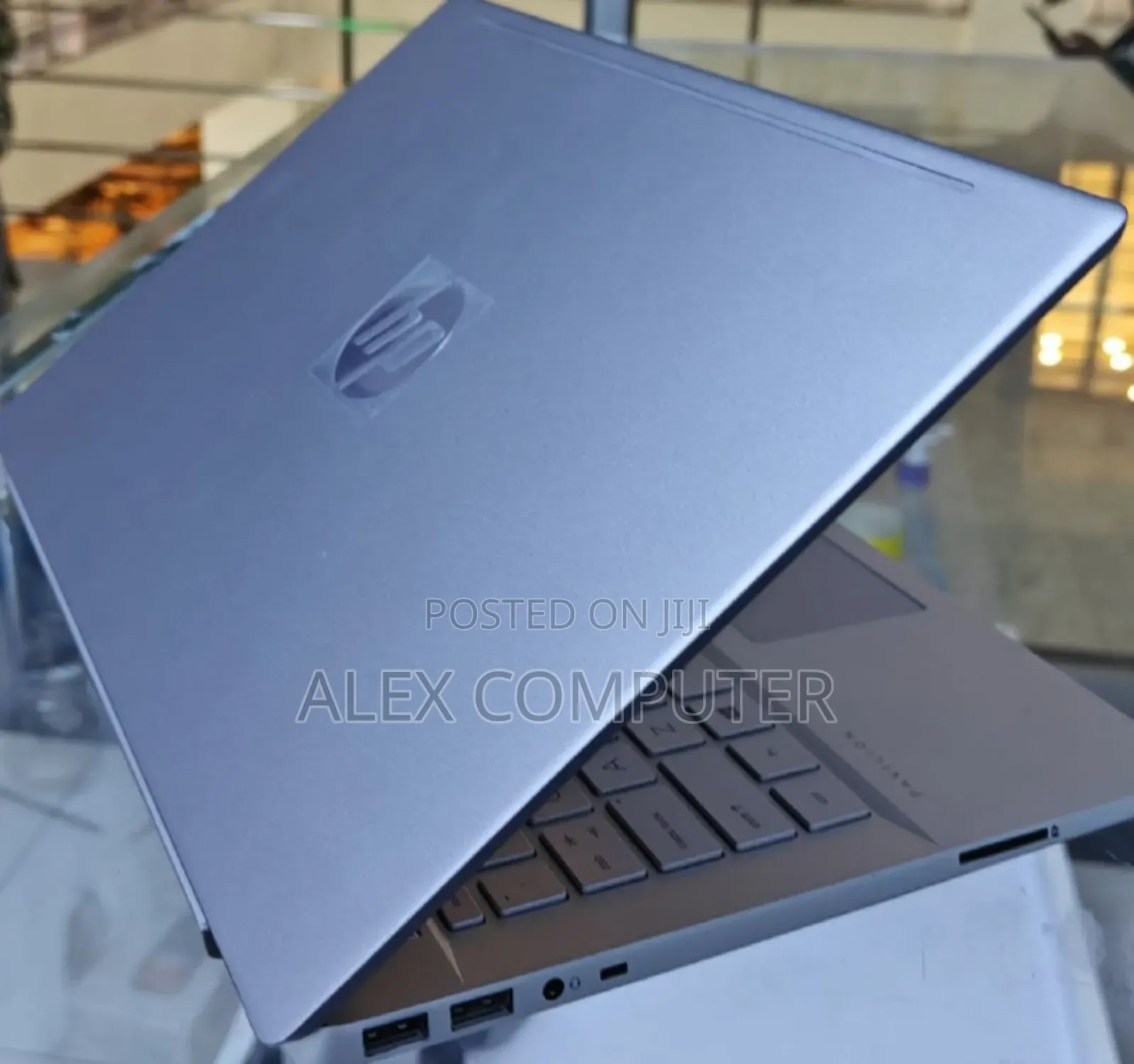New Laptop HP Pavilion 14 16GB Intel Core I7 SSD 512GB