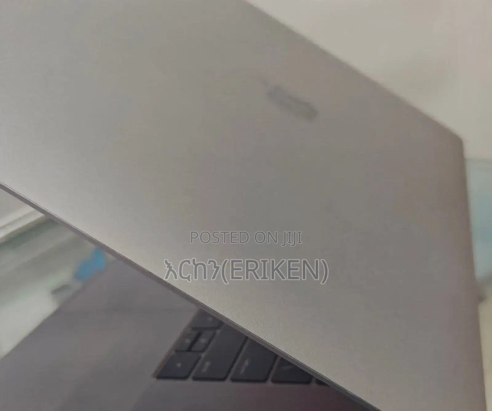 New Laptop Apple MacBook Pro 2017 16GB Intel Core I7 SSD 1T