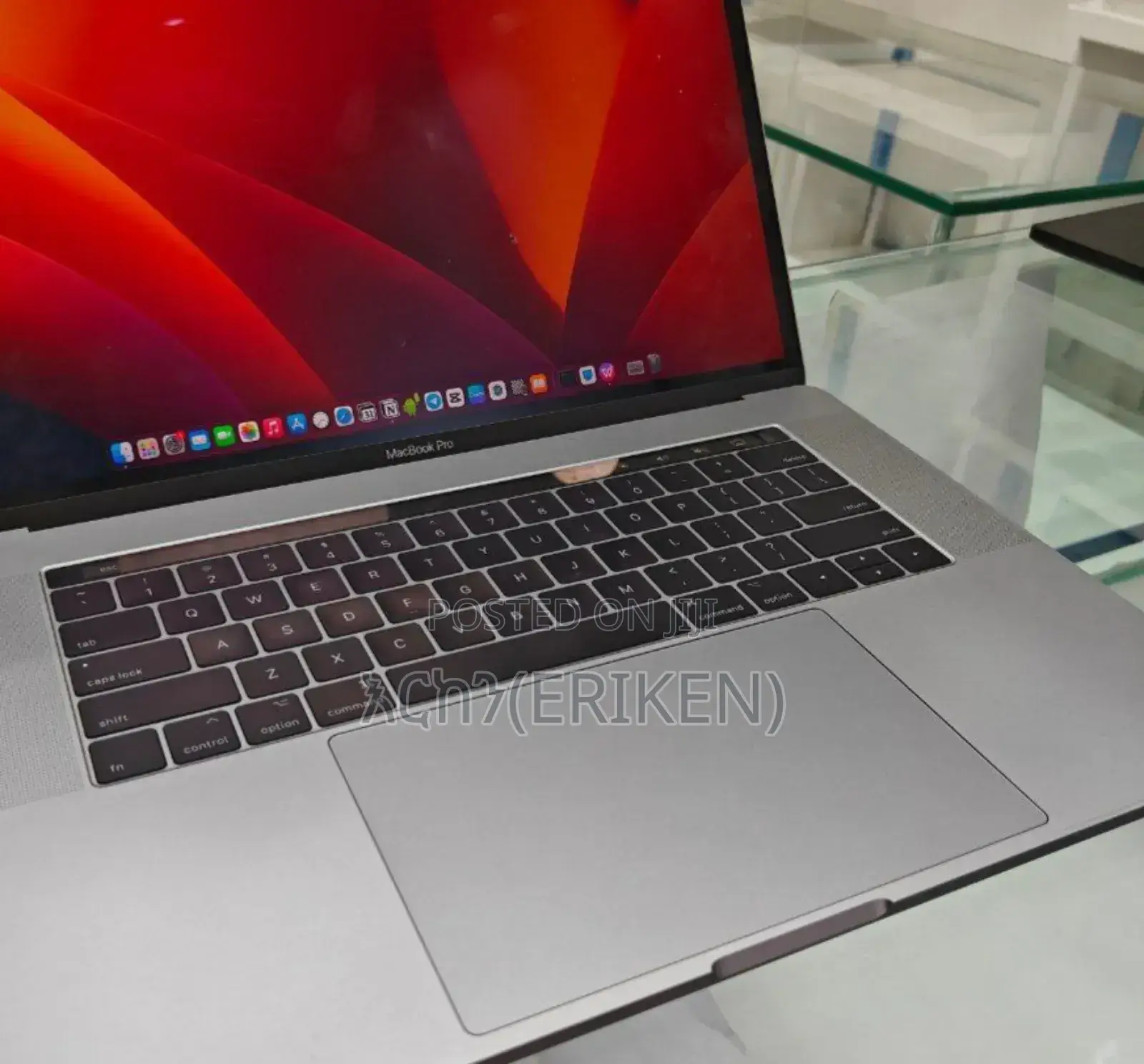 New Laptop Apple MacBook Pro 2017 16GB Intel Core I7 SSD 1T