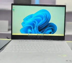 New Laptop HP Victus 16 16GB AMD Ryzen 7 SSD 1T