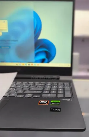 New Laptop HP Victus 16 16GB AMD Ryzen 7 SSD 1T